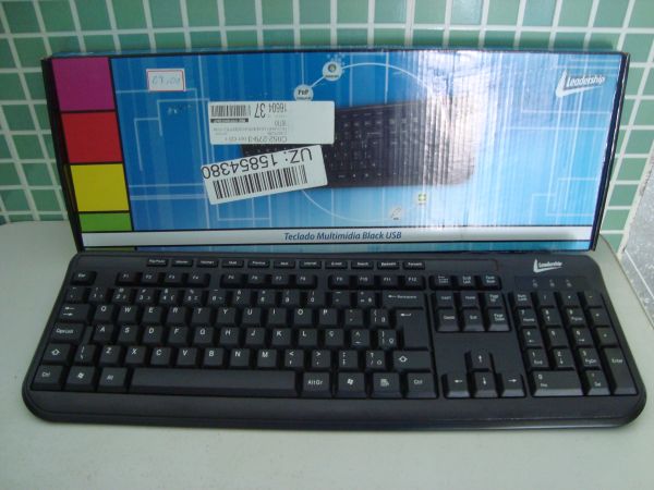 teclado multimidia USB